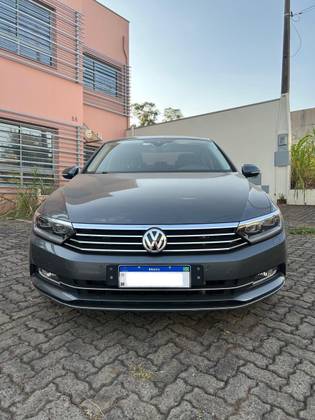 VOLKSWAGEN PASSAT 2.0 16V TSI BLUEMOTION GASOLINA HIGHLINE 4P DSG